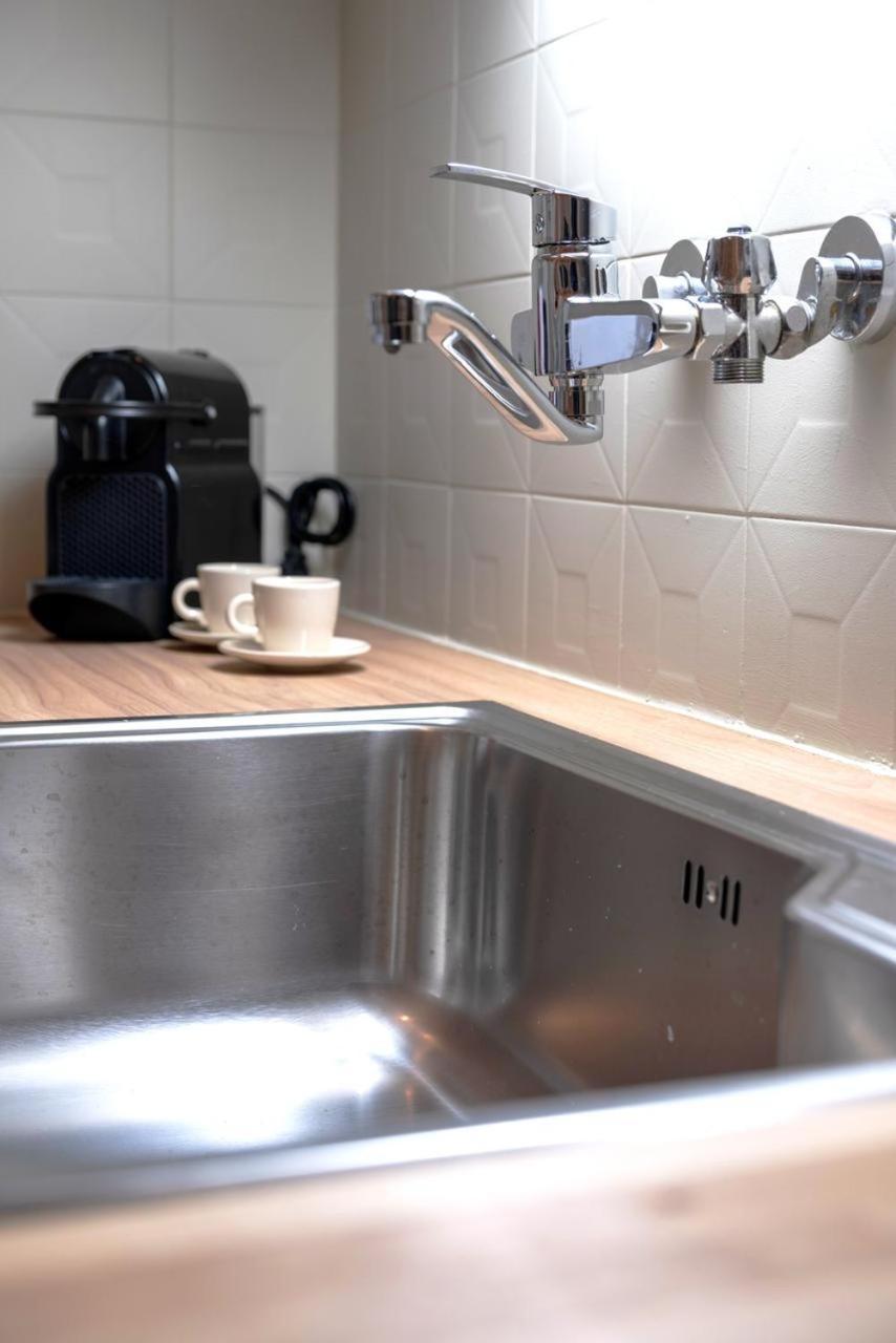 Luxury Apartment In Kolonaki Athens - Sleeps 4 Eksteriør billede
