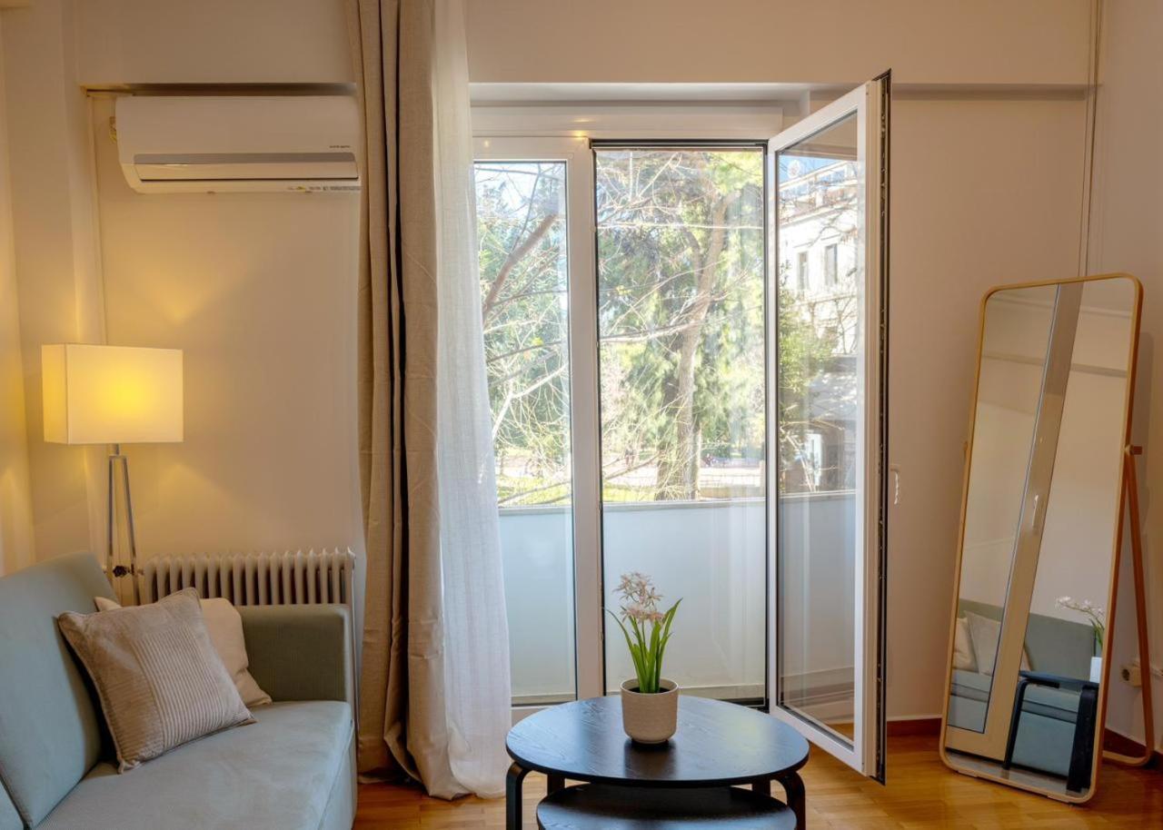 Luxury Apartment In Kolonaki Athens - Sleeps 4 Eksteriør billede